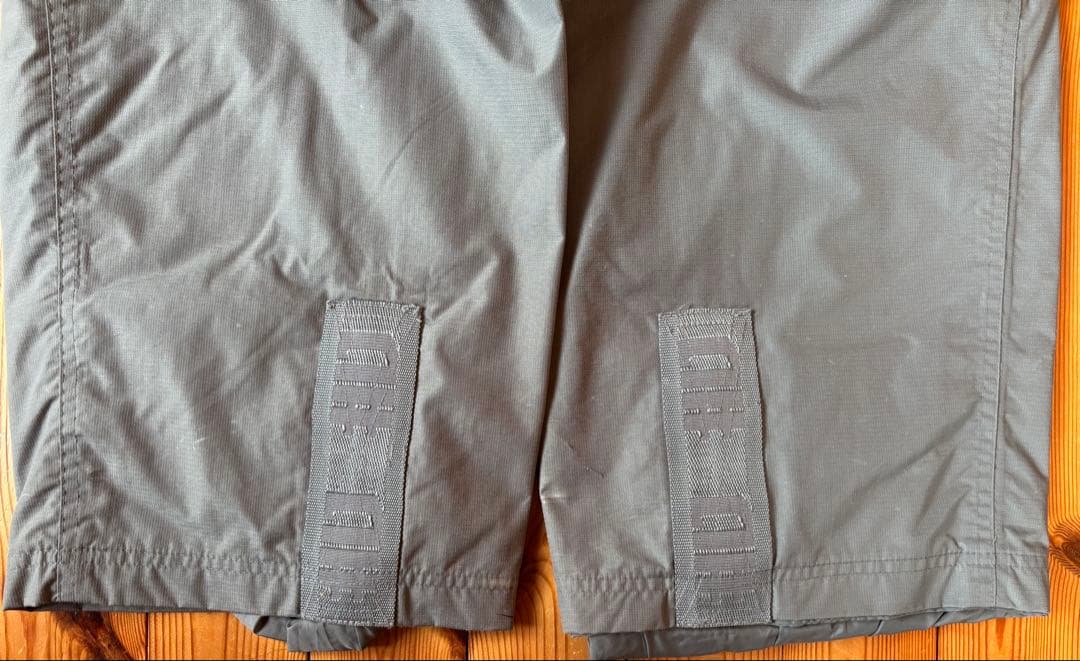 希少/Alphanumeric/アルファヌメリック 】スノーウェア上下セット