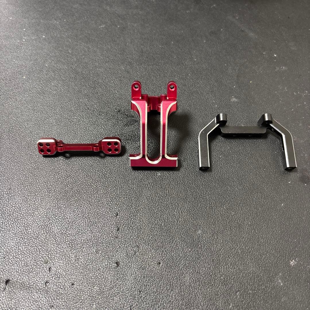 ヨコモ　アルミ製バルクヘッド一式三点セット Y2-302DLA 一体型 軽量 フロント バルク ヘッド (アルミ製 面取加工済