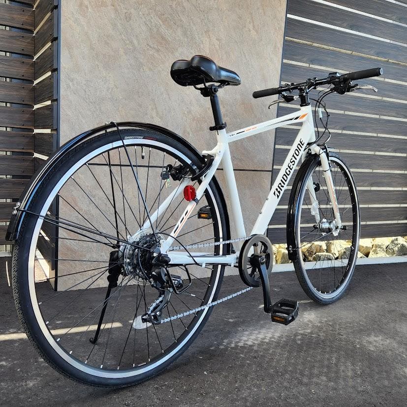 極上美品】 TB1 クロスバイク 白 ブリヂストン 通勤通学 直接受渡限定
