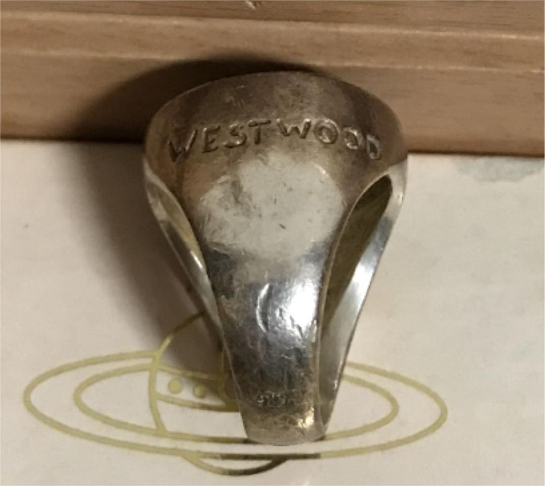 ヴィヴィアンウエストウッド 指輪 ハッピーピッグ 限定100個！ - メルカリ