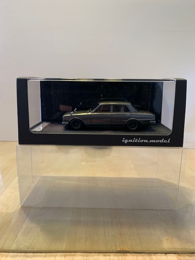イグニッションモデル　1/43 スカイライン　GT-R PGC10 シルバー