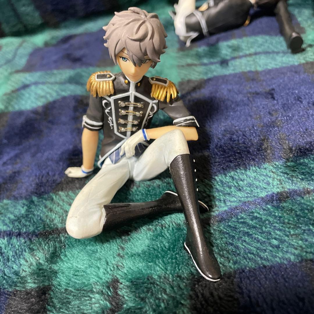 あんスタ フィギュア 朔間零 朔間凛月 瀬名泉 - メルカリ