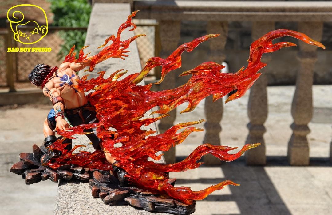 ワンピース 火拳のエース ポートガス・D・エース フィギュア ガレージ