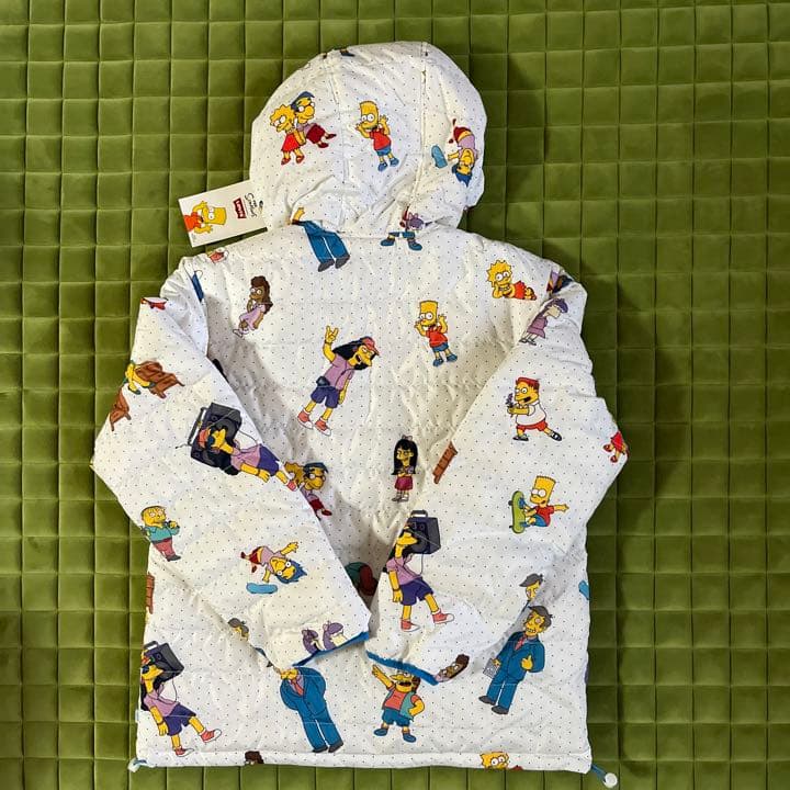 LEVI'S×SIMPSONSリバーシブルパッカブルジャケット ダウンジャケット