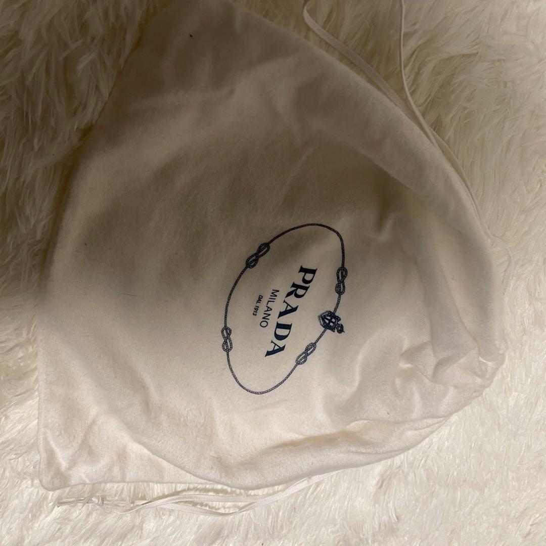 PRADA プラダ ポーチ 三角ロゴ ナイロン カーキ 小物入れ カード、袋