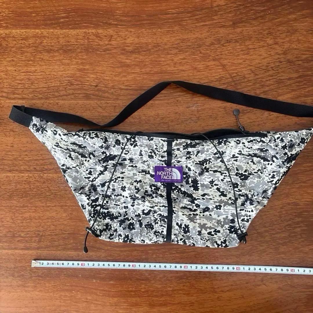 THE NORTH FACE 迷彩柄 ボディバッグ