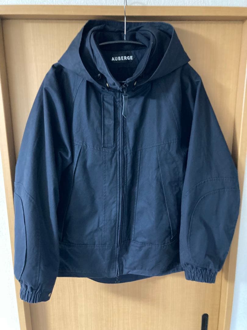 AUBERGE VANGUARD 40 ネイビーブラック AUBERGE＞ VANGUARD｜ビームス ハウス 丸の内｜BEAMS