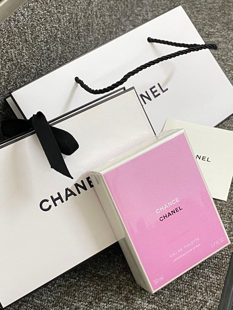新品未使用 チャンス オー ヴィーヴ オードゥ トワレット（ヴァポリザター）