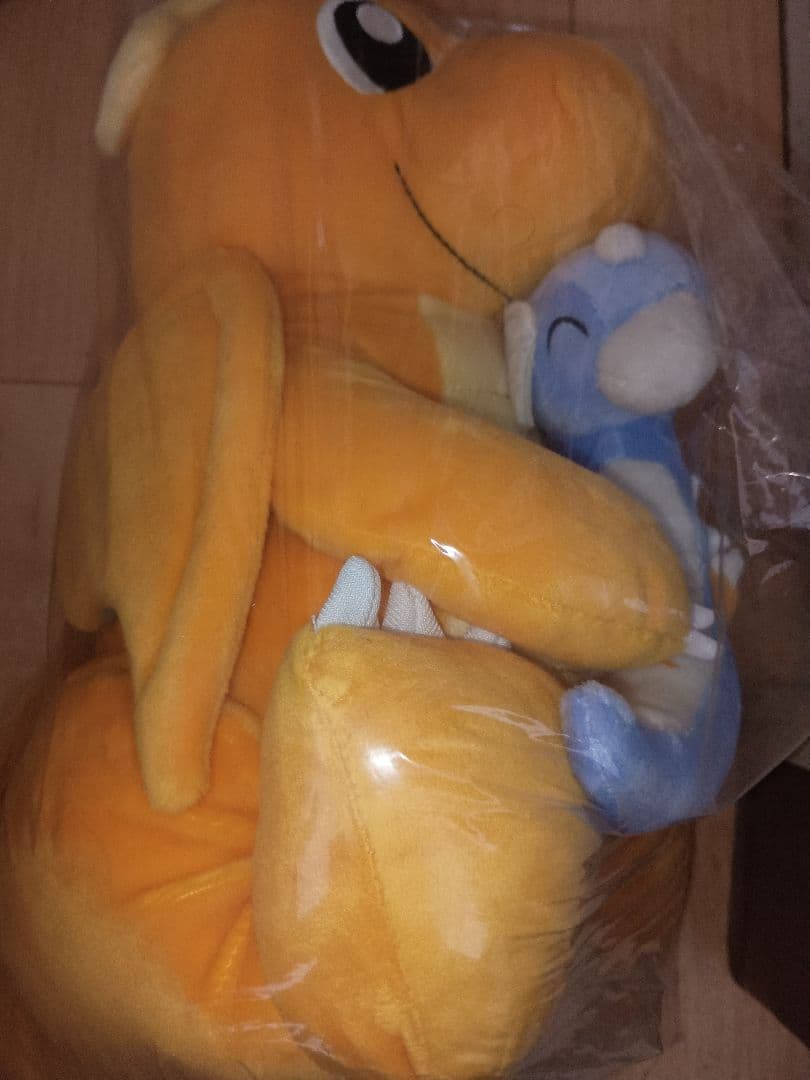 未使用 ポケモンセンター限定 カイリュー&ミニリュウ だっこぬいぐるみ Amazon.co.jp: ポケモンセンターオリジナル だっこぬいぐるみ TAIKI