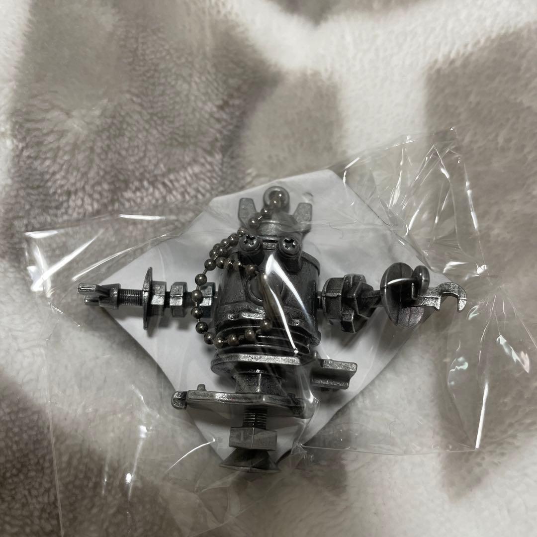 米津玄師 ガラクタくんキーホルダー - メルカリ