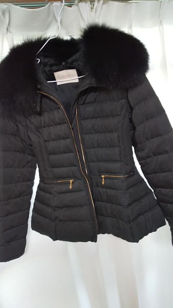 エイミーイストワール ダウン