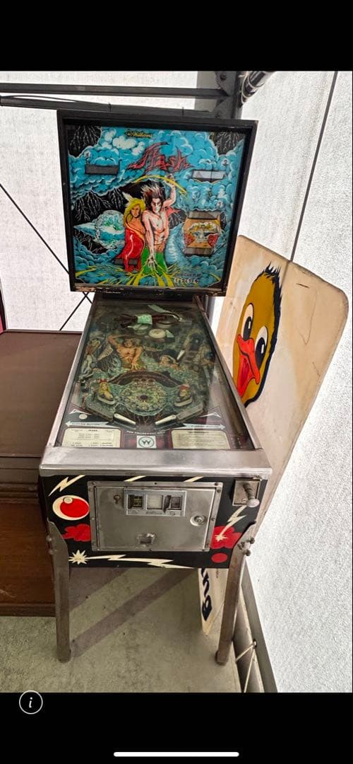 ピンボールマシン カラフルアート