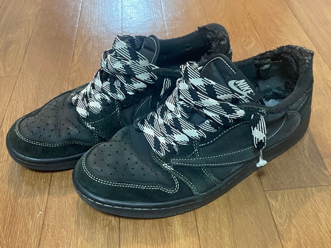 Travisブラックファントム JORDAN1