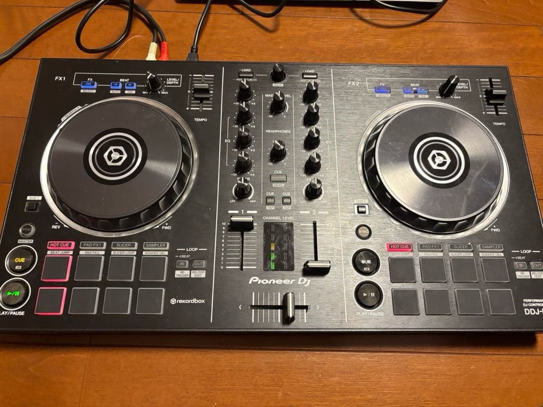 Pioneer DJ DDJ-RB コントローラー