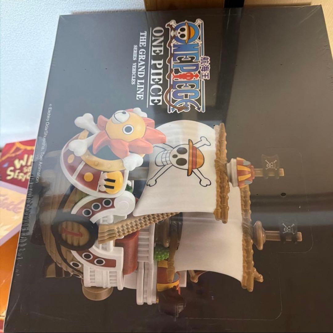 popmart ワンピース　コラボ　海賊船　12ボックス入り　未開封　即日発送