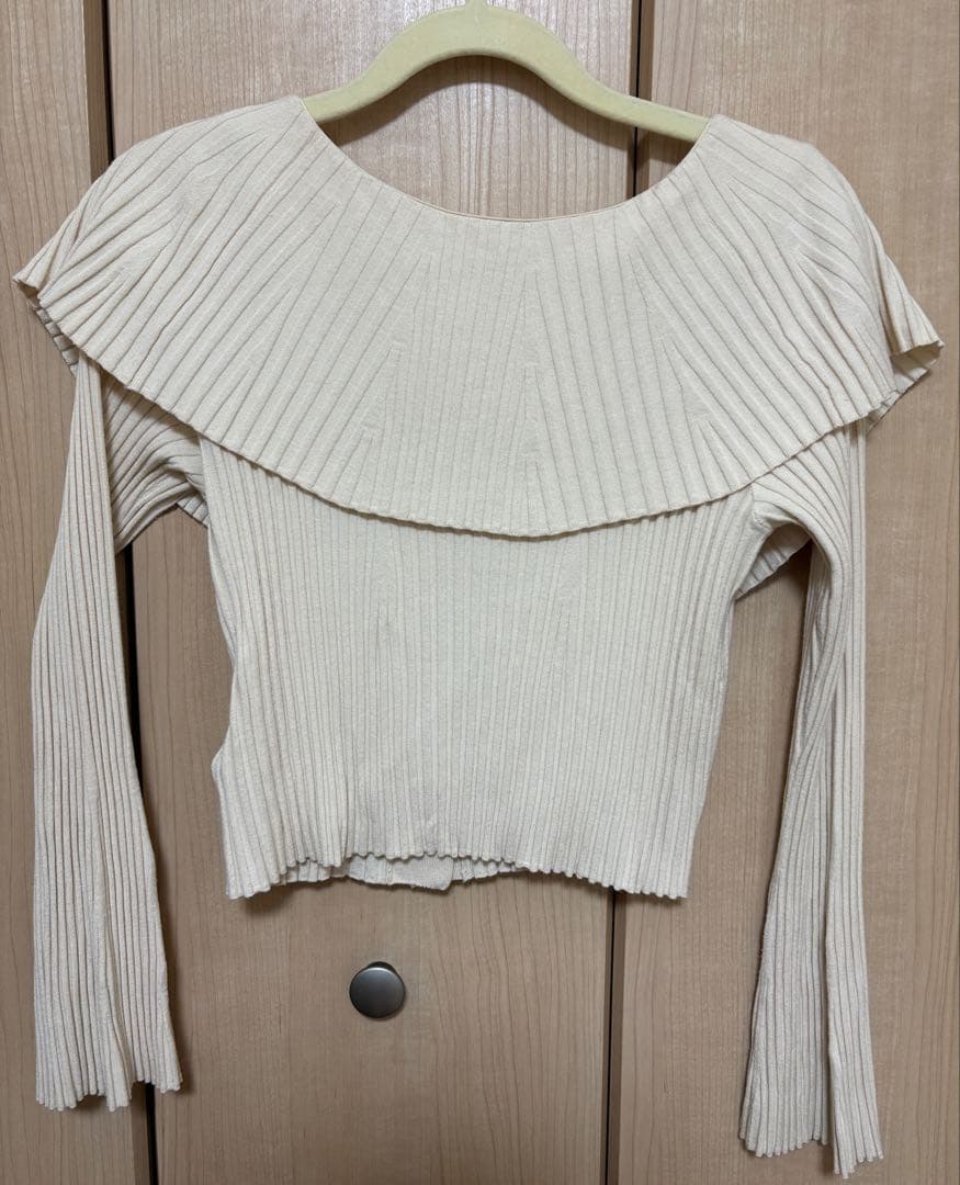 Herlipto big collar ribbed knit top ecru - メルカリ