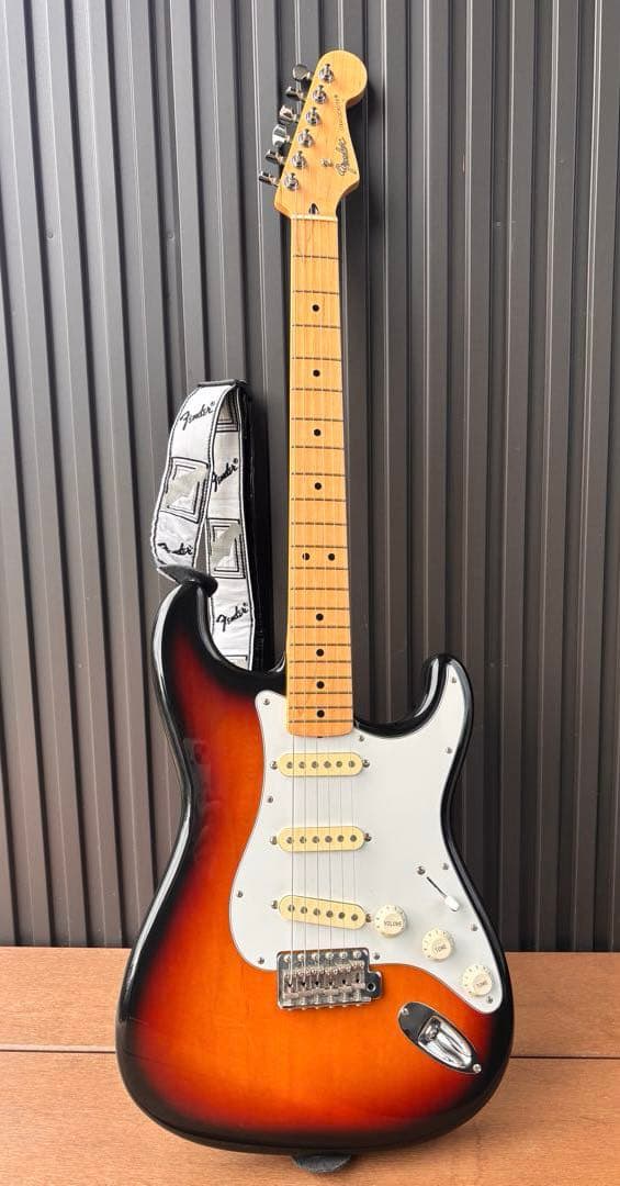 Fender Stratocaster フェンダージャパン　ストラト