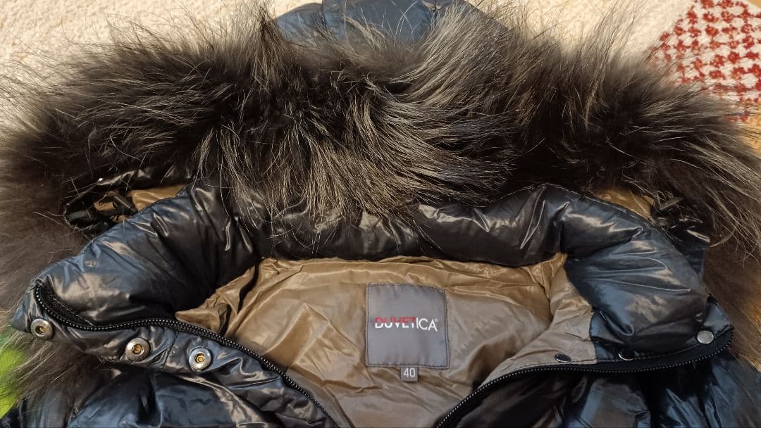 美品！DUVETICA DENEB ロングダウンコート 黒 サイズ40 ファー付