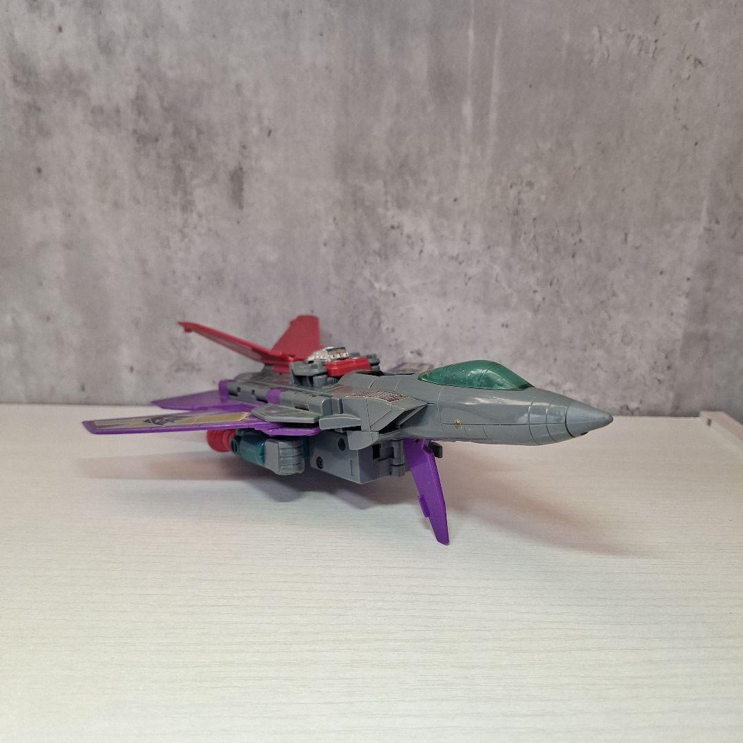 【昭和レトロ】トランスフォーマー風 戦闘機型フィギュア