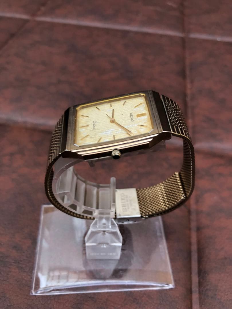 セイコー 9531-5160ドルチェ QZ ゴールド文字盤 メンズ稼働(J④