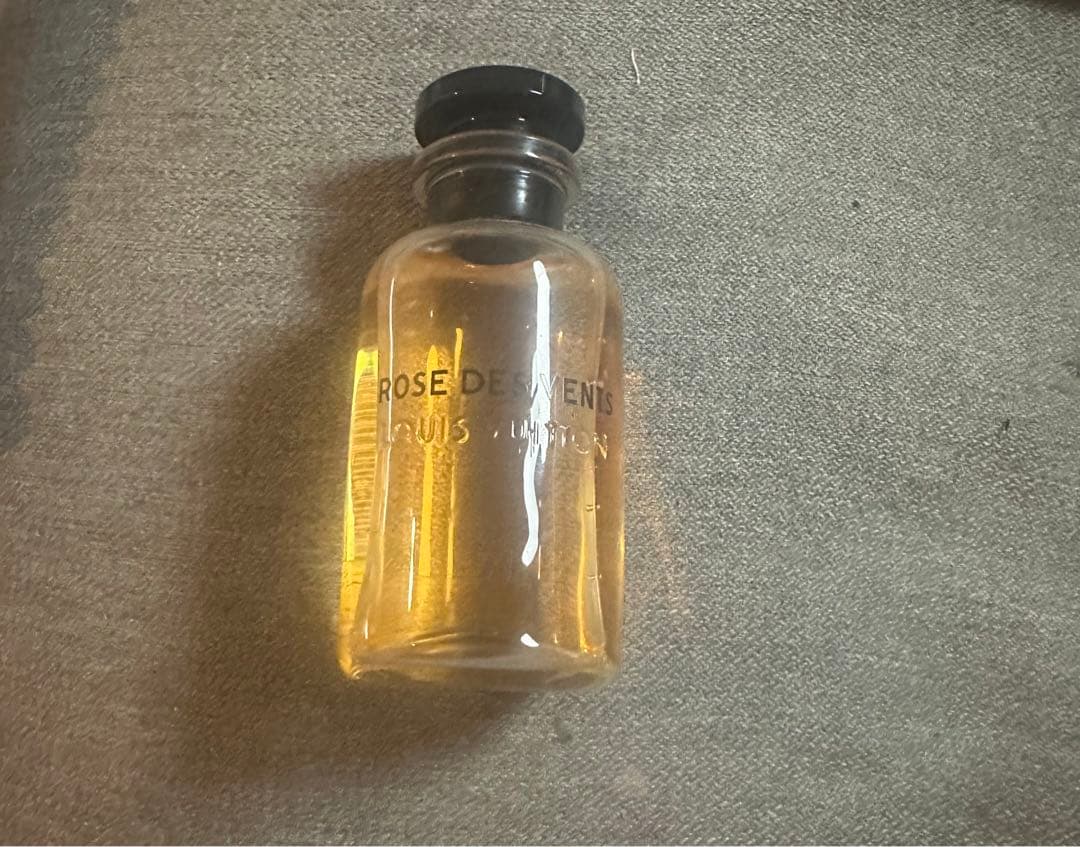 ヴィトン　香水　ROSE DES VENTS