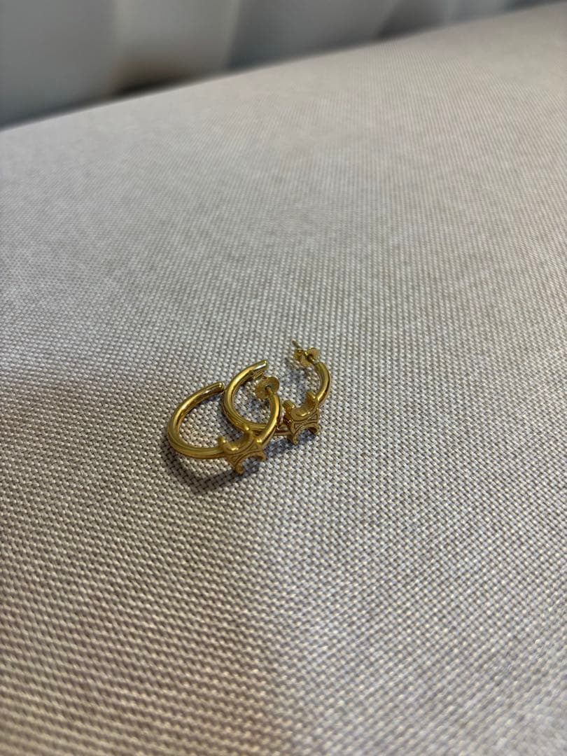 セリーヌ CELINE ピアス