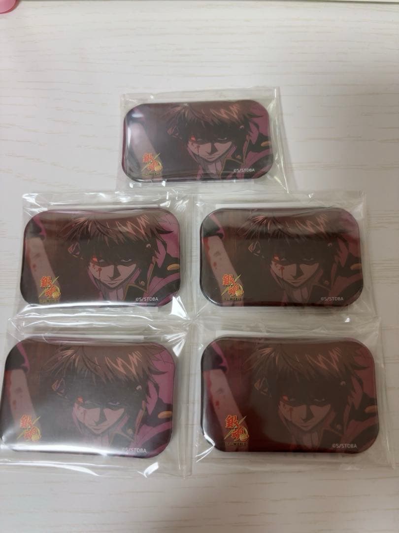 銀魂　沖田総悟　缶バッジ 沖田総悟 缶バッジ ノワールVer. [銀魂] | キャラクター公式グッズ