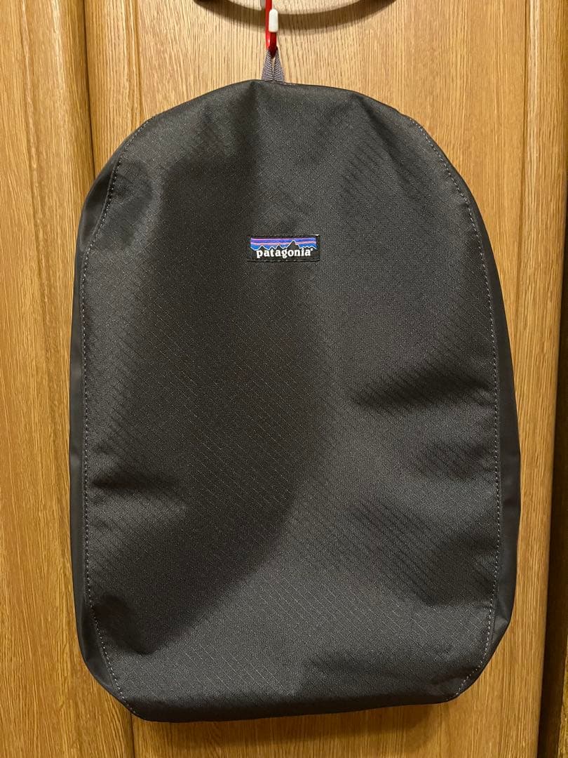 patagonia ブラックホール・キューブ 14L 　試用のみ