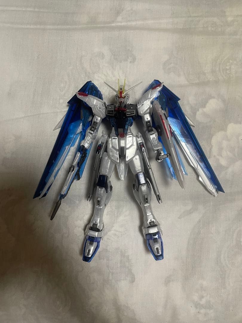 MG フリーダム、ジャスティス、プロヴィデンス、ストライク完成品セット 機動戦士ガンダムSEED」で活躍した「フリーダム」ら3機が限定
