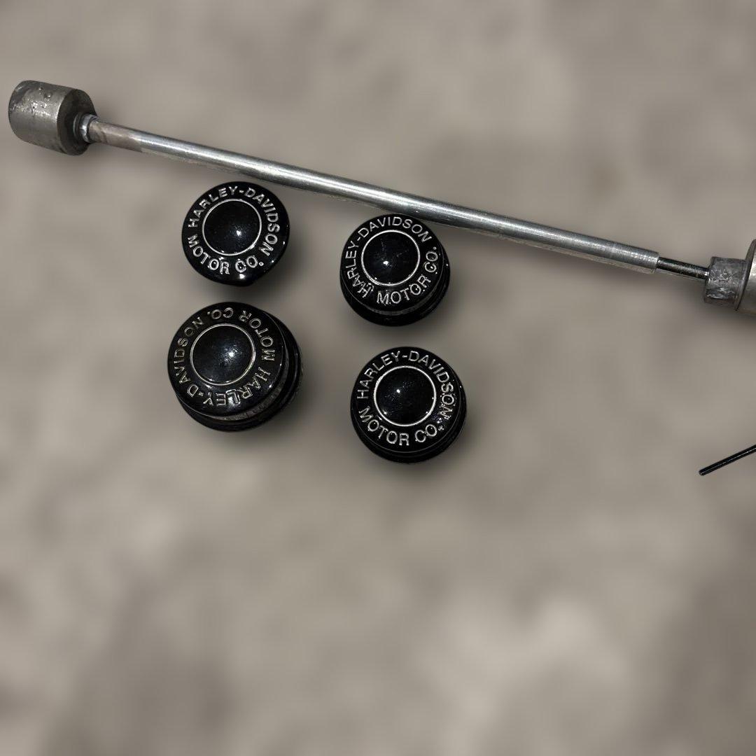 ハーレー純正　アクスルナットカバー　フロント&リア　FXLRS FXLRST