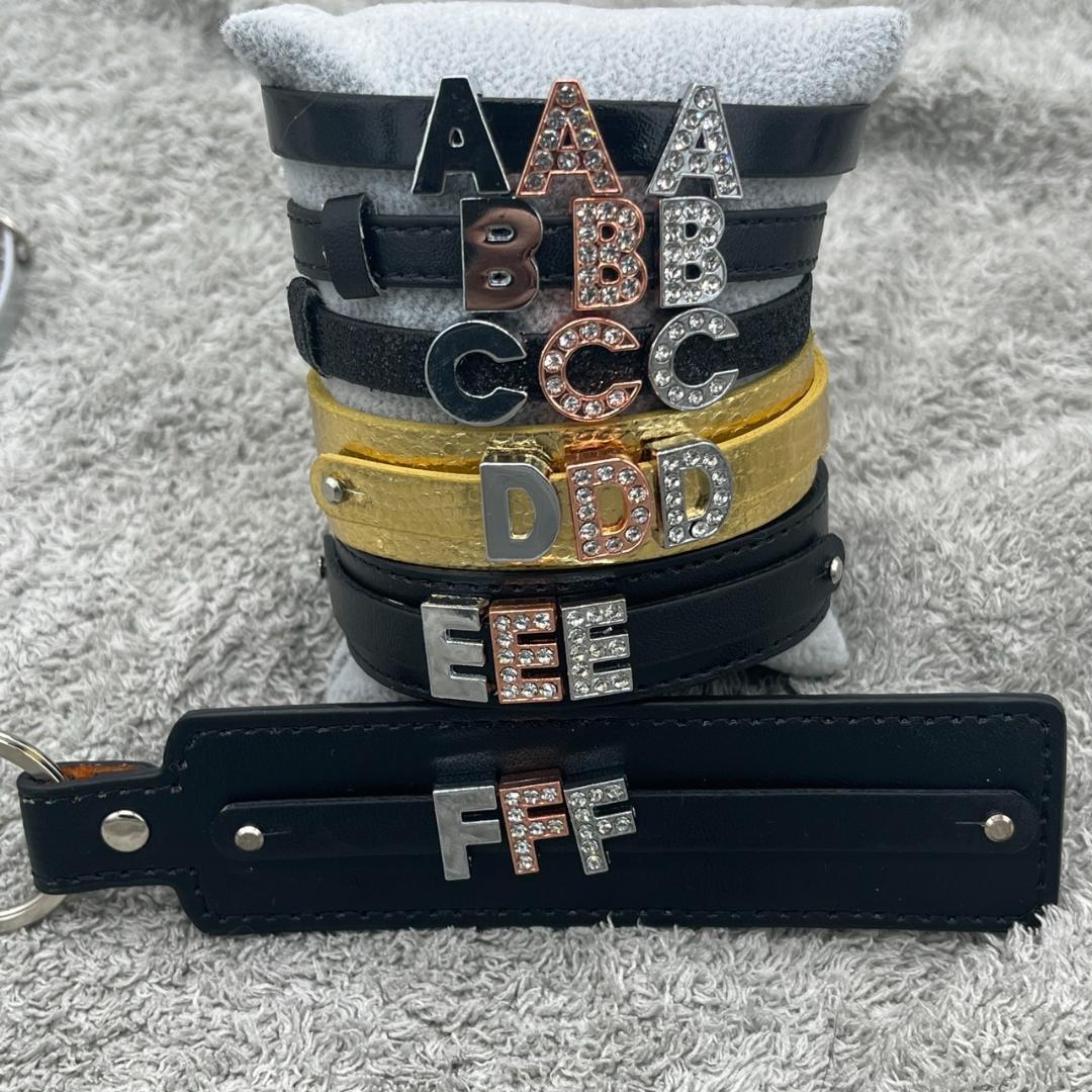 ハンドメイド ネームタグ キーホルダー チャーム ブレスレット