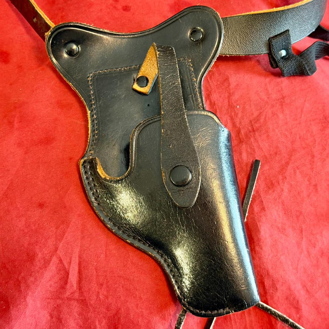 整備済 私服警察官用 革製 ショルダーホルスター スナブノーズ