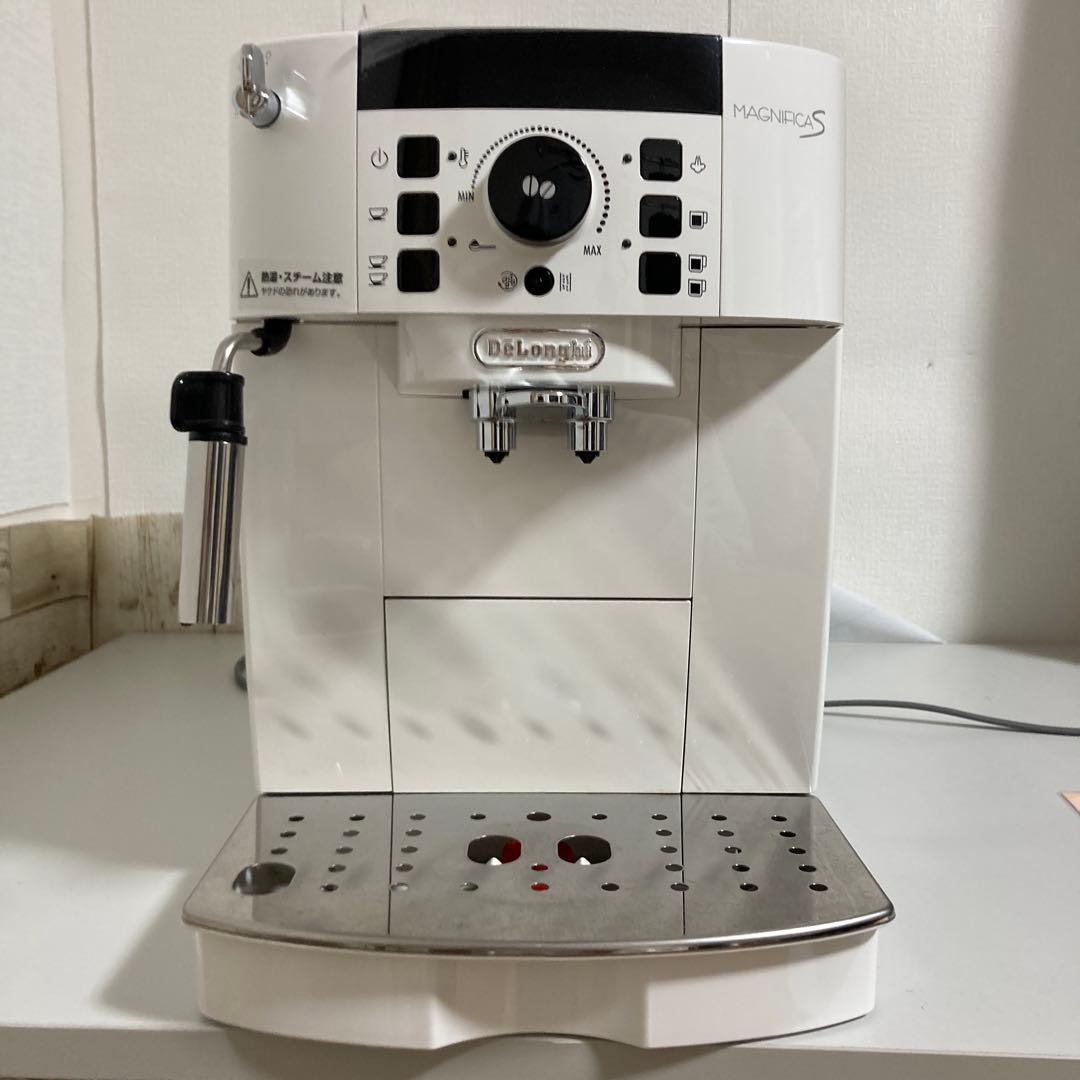 デロンギ マグニフィカS ECAM22112 全自動コーヒーマシン