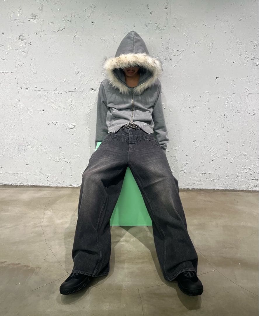 future archive ダブルジップパーカー ファー付き - メルカリ