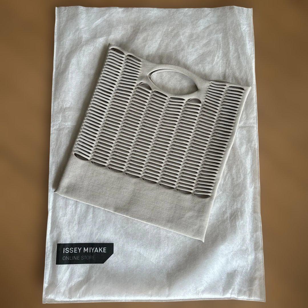 イッセイミヤケ　モッコ