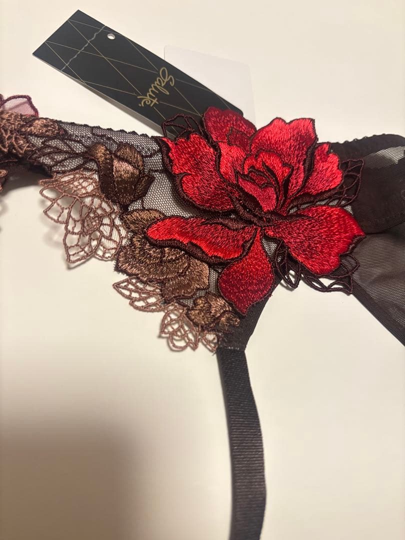 ワコール サルート G75&ソング&ガーターM WI 3点セット - メルカリ