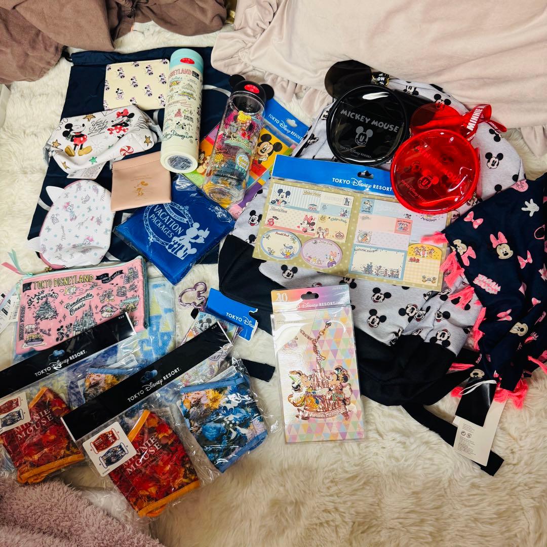新品ディズニーまとめ売り！かなりお得なほぼタグあり