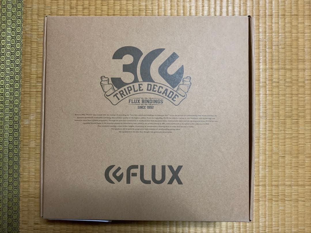 FLUX CV LTD Mサイズ　22/23 30周年記念限定モデル　未使用品