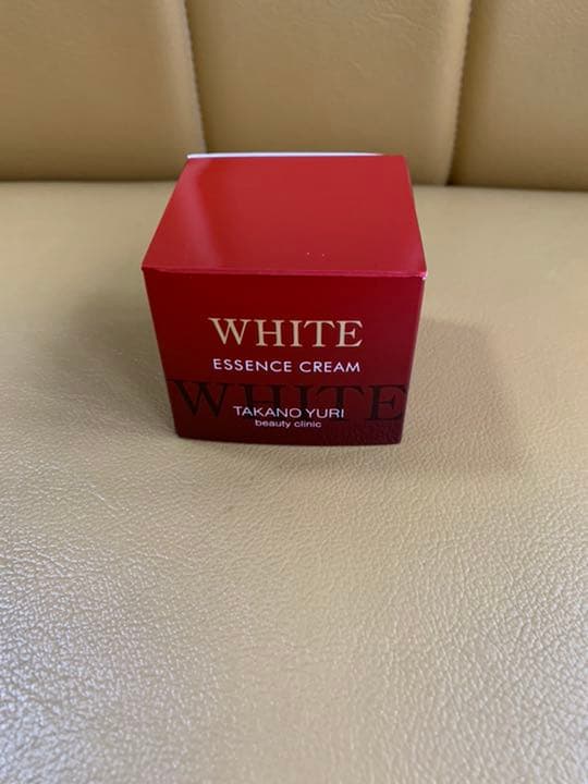 ホワイトエッセンスクリーム