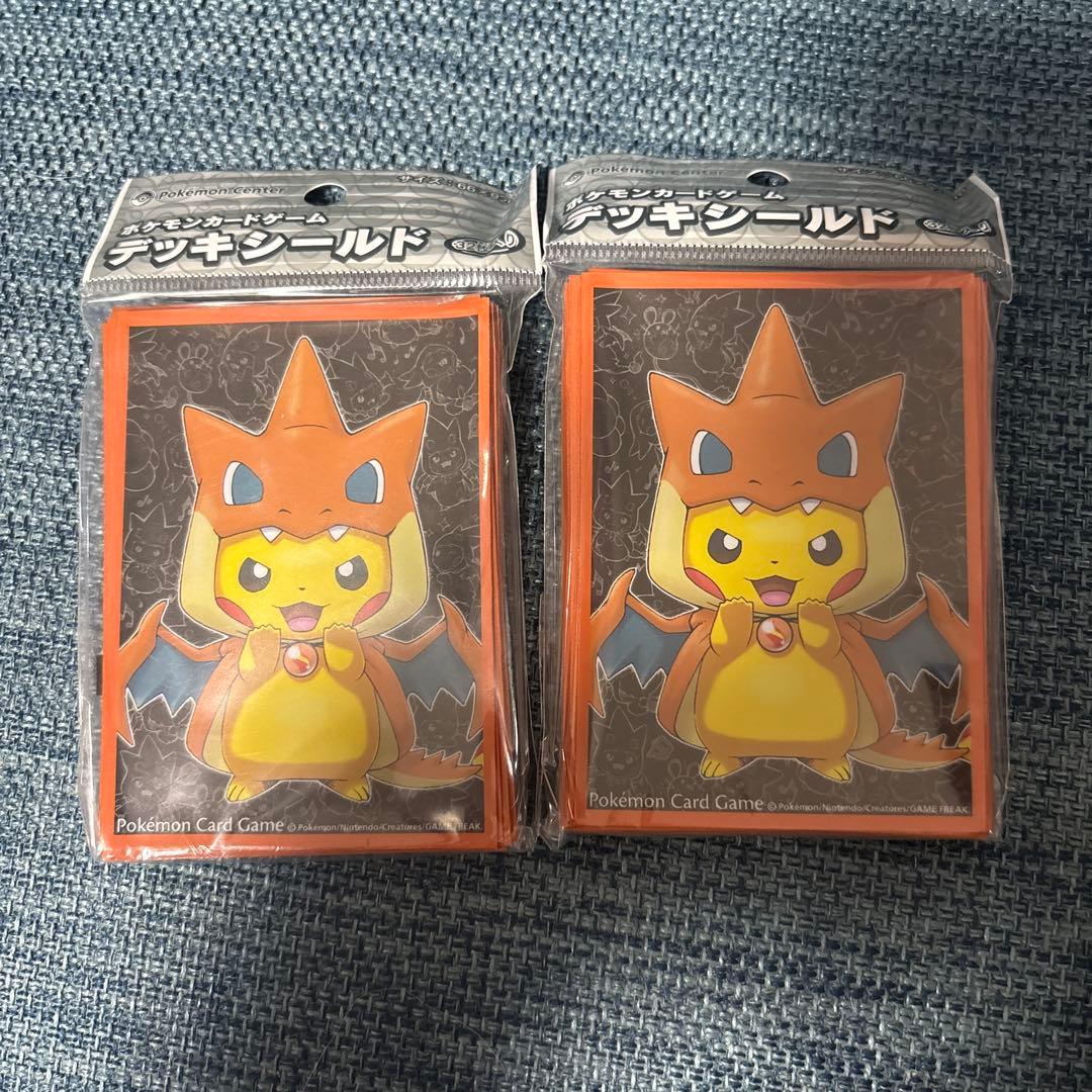 ポケモンカード　ピカチュウ　デッキシールド デッキシールド『青枠/わらじまつりごっこピカチュウ』64枚入り