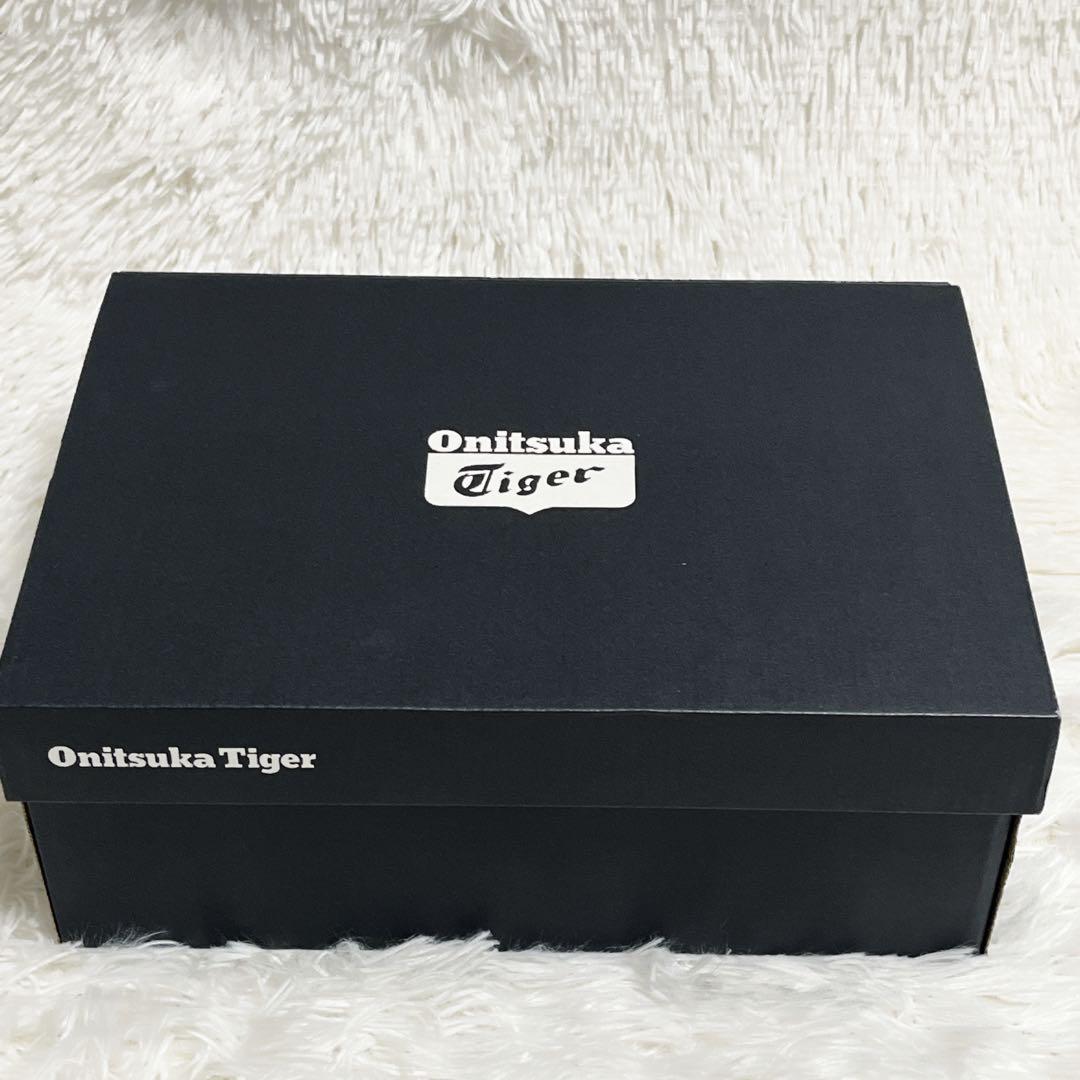 《タグ付き新品》 MOMO着用 オニツカタイガー TIGRUN 26cm