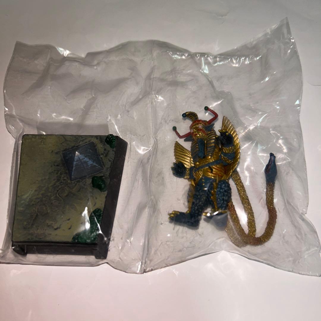 ウルトラ超獣名鑑　スフィンクス