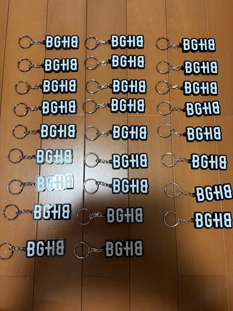 AK-69 キーホルダーまとめ売り 173個 - メルカリ