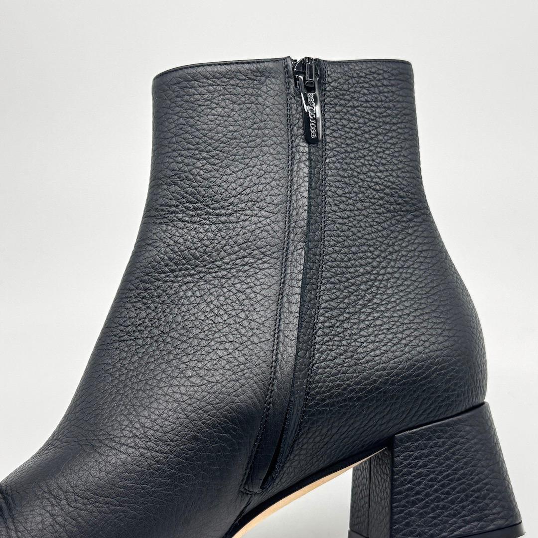 Sergio Rossi SR1 ショートブーツ ブーティ 黒 37.5 - メルカリ