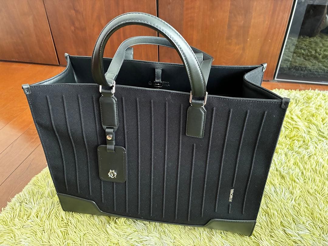 【未使用】リモワ　RIMOWA トートバッグ ブラック