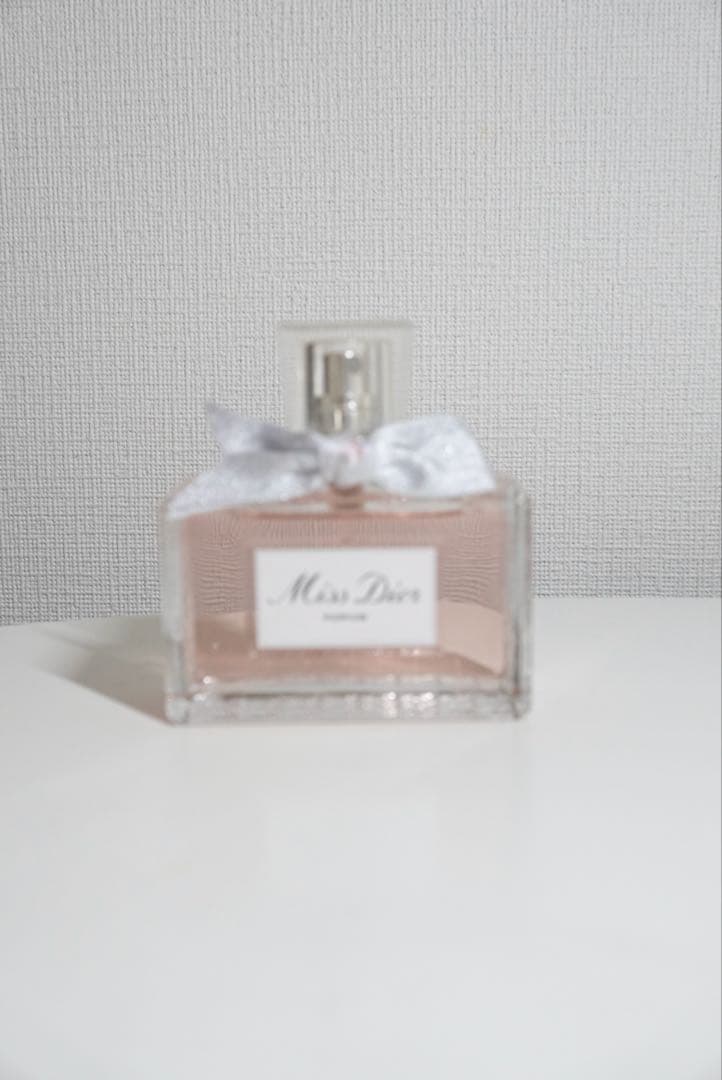 【美品】Miss Dior 香水 ピンク