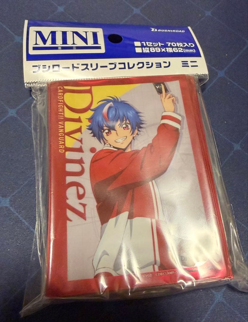 ヴァンガード『明導アキナ』スリーブ70枚入り - メルカリ