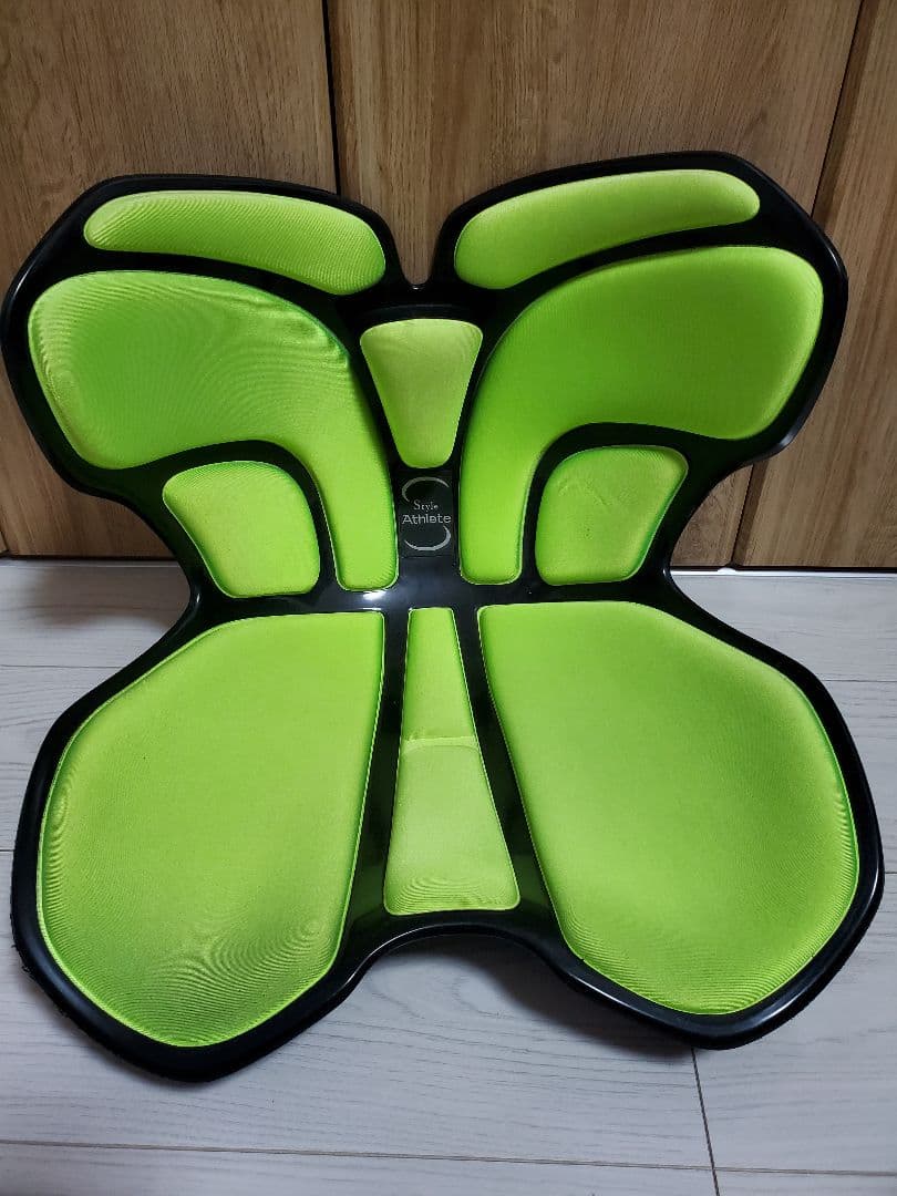 MTG Style Athlete グリーン 骨盤サポート チェア