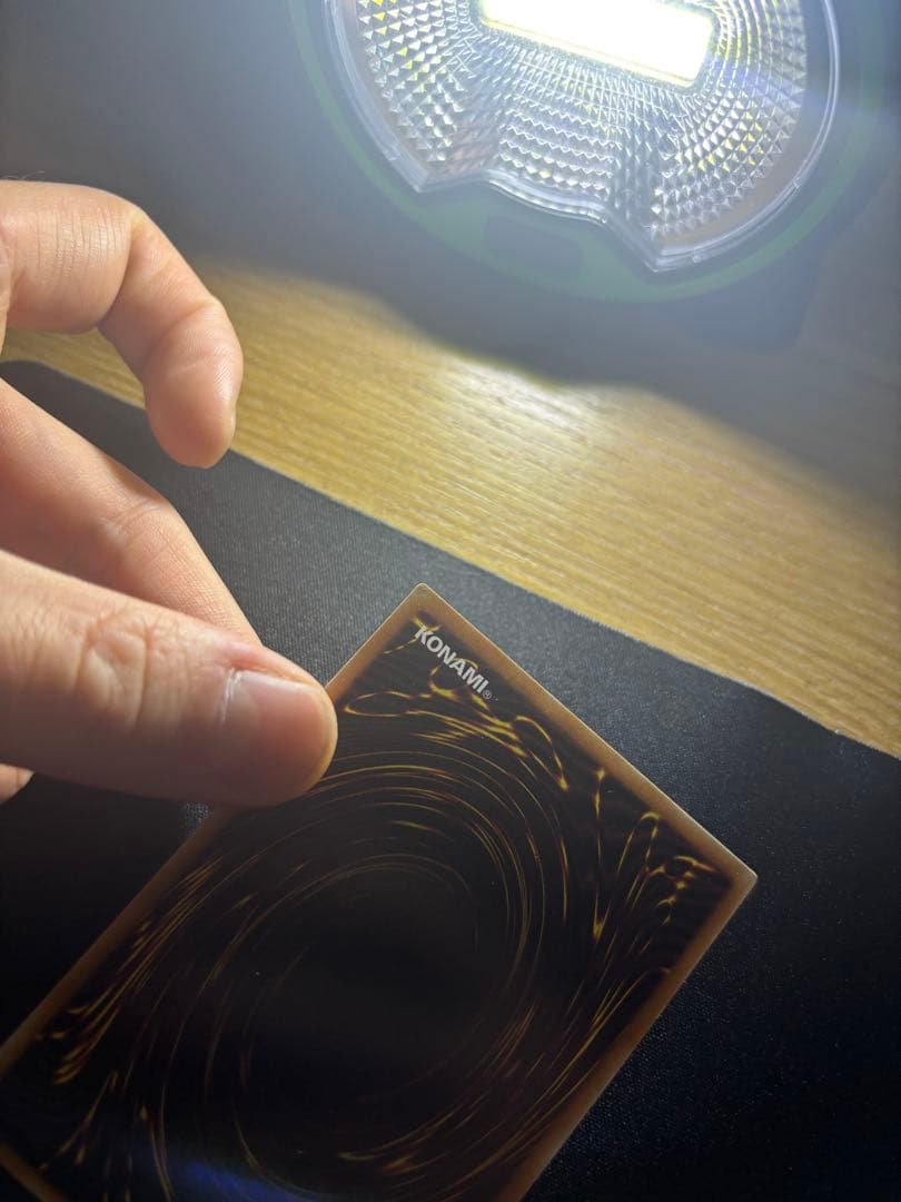 s*o様 遊戯王 光の創造神 ホルアクティ 傷あり 正規品 - メルカリ