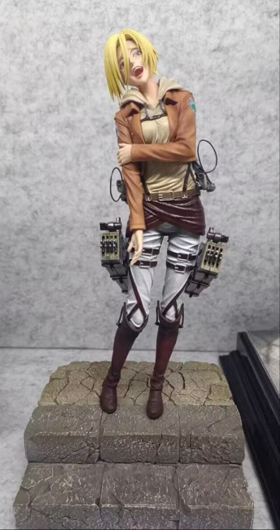 進撃の巨人　アニ・レオンハート　ガレージキット　フィギュア